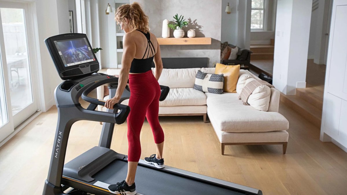 Máy Chạy Bộ Phòng Gym - Cao Cấp, Uy Tín