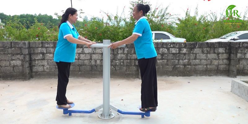 dụng cụ thể thao ngoài trời