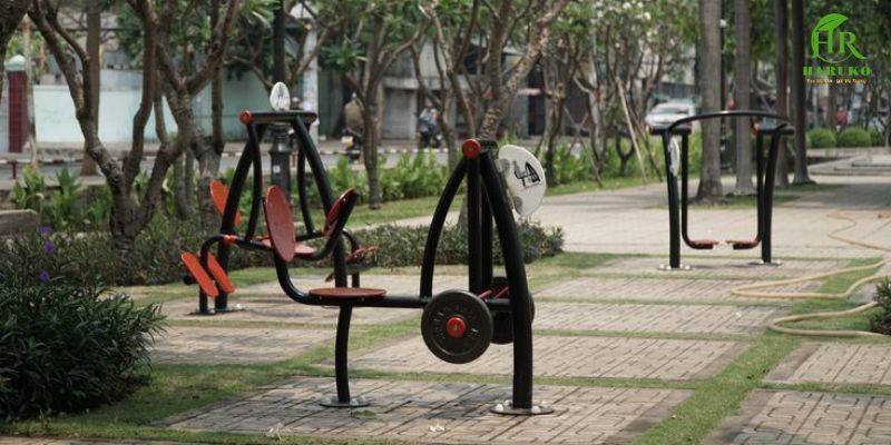 dụng cụ thể thao ngoài trời